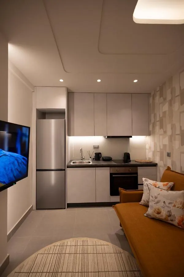 Rizes Suites 3 Thessaloniki Apartment